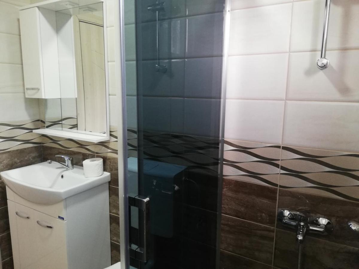 Apartments Naumovski Ohrid Bagian luar foto